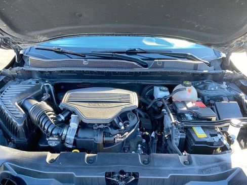 Used 2020 Chevrolet Blazer LT image 28