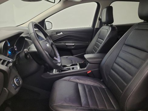 Used 2019 Ford Escape Titanium AWD/4WD image 17