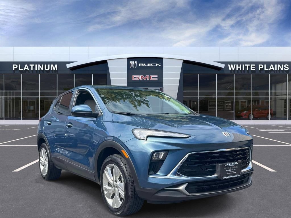 Certified 2024 Buick Encore GX Preferred AWD/4WD image 1
