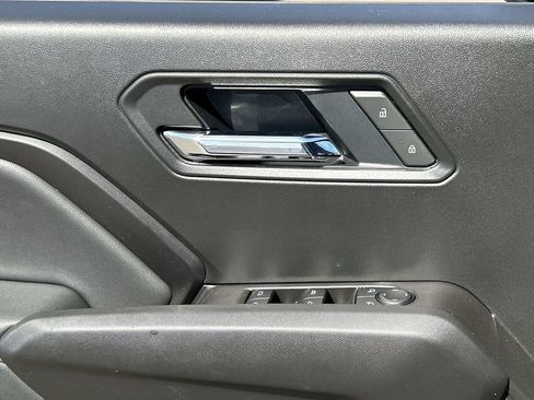 Used 2025 GMC Canyon Elevation RWD image 23