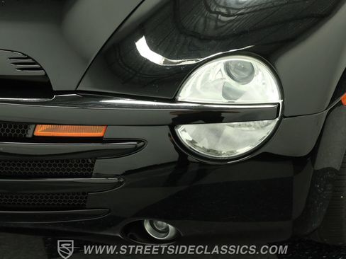 Used 2004 Chevrolet SSR w/ Preferred Equipment Group RWD image 20