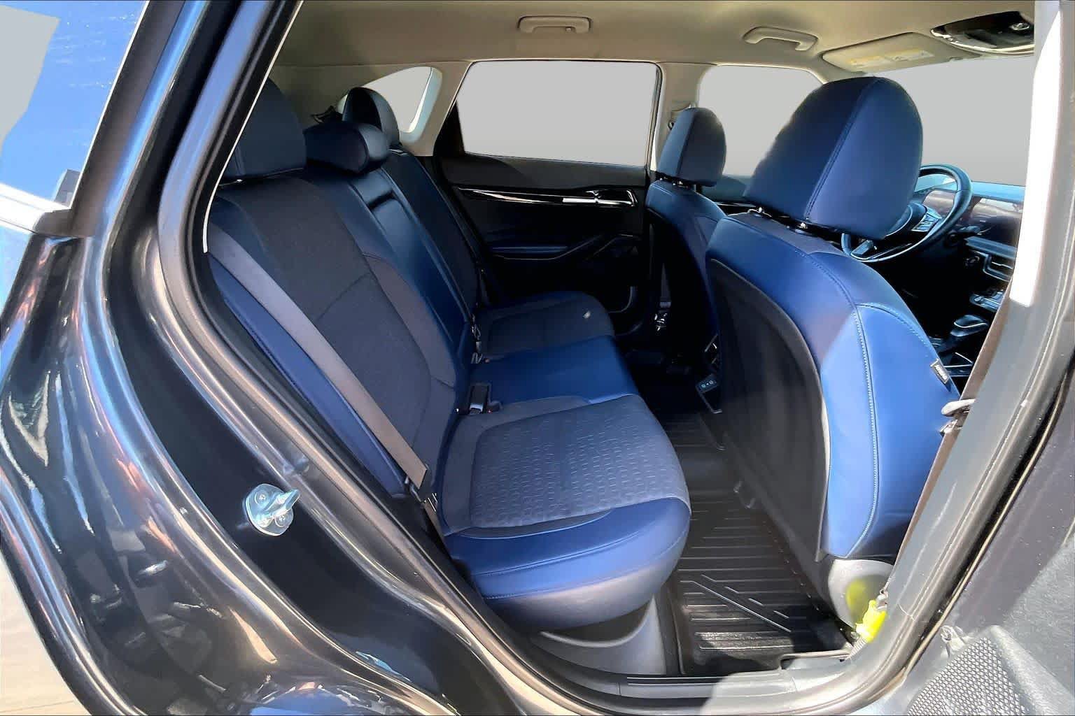 Used 2024 Kia Seltos S AWD/4WD image 18