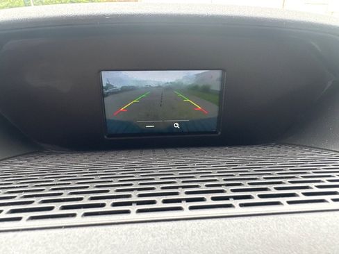 Used 2018 Ford Transit 250 T-250 image 18