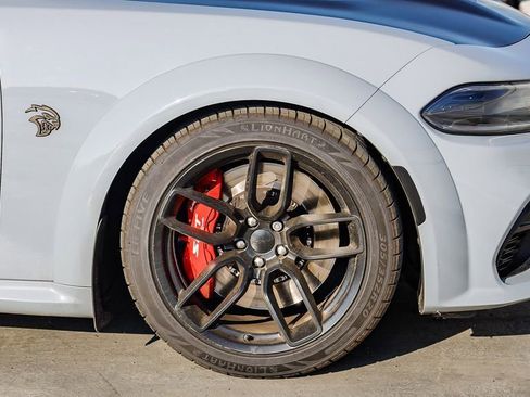 Used 2022 Dodge Charger SRT Hellcat w/ Harman/Kardon Audio Group image 11