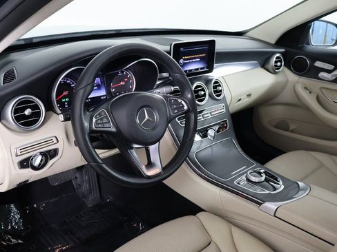 Used 2017 Mercedes-Benz C 300 Sedan image 7