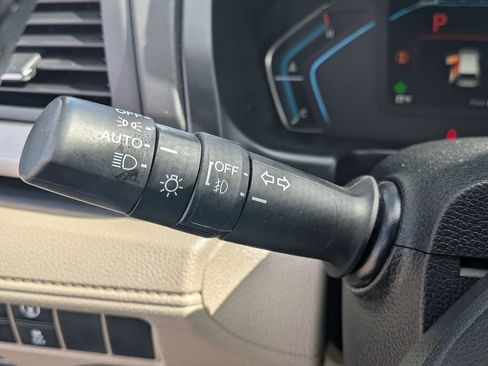 Used 2023 Honda Odyssey EX-L image 19