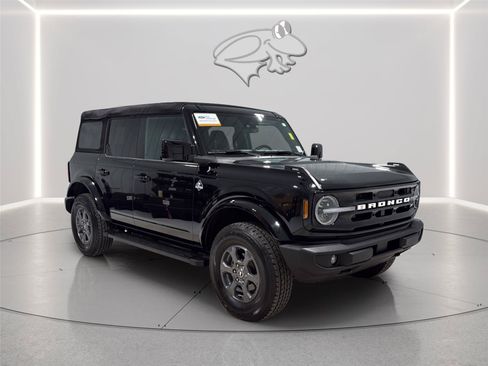 Certified 2024 Ford Bronco Outer Banks AWD/4WD image 7