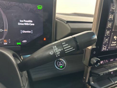 Used 2024 GMC Hummer EV 3X w/ LPO, Cargo Utility Package image 35