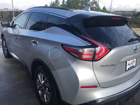 Used 2018 Nissan Murano SV image 10
