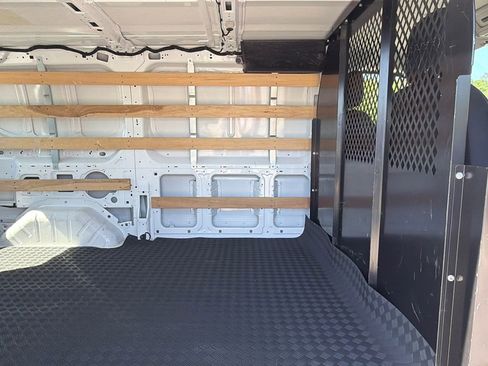 Used 2024 Ford Transit 250 Low Roof w/ Exterior Upgrade Package RWD image 15
