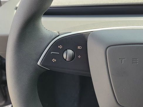 Used 2025 Tesla Model 3 Long Range RWD image 24