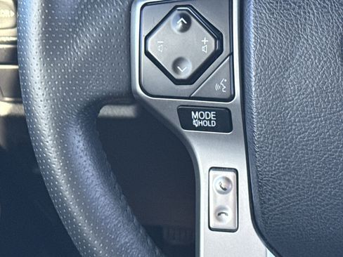 Used 2022 Toyota 4Runner SR5 image 19