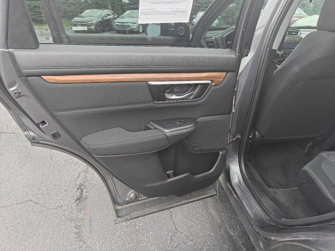 Used 2018 Honda CR-V EX image 16
