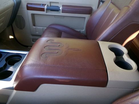 Used 2012 Ford F350 King Ranch w/ King Ranch w/Chrome Pkg image 20