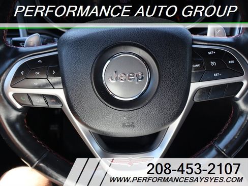 Used 2018 Jeep Grand Cherokee Trailhawk AWD/4WD image 19