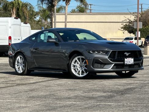 Certified 2025 Ford Mustang GT Premium image 2