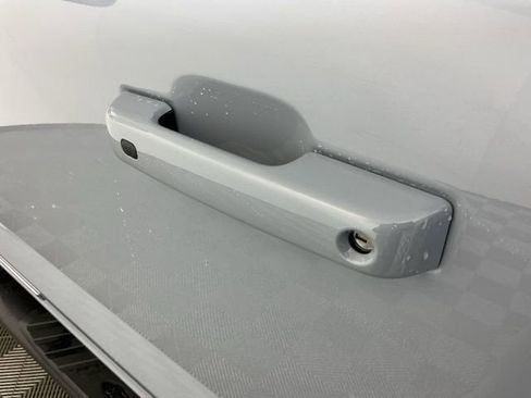 Certified 2025 Ford F350 Lariat w/ FX4 Off-Road Package image 14