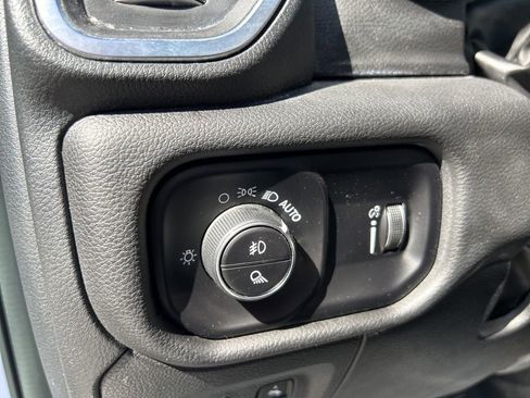 Used 2025 RAM 1500 Big Horn image 17