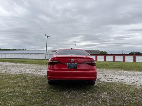 Used 2019 Volkswagen Jetta GLI Autobahn FWD image 4