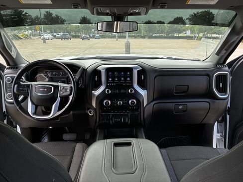 Used 2020 GMC Sierra 1500 Elevation w/ Elevation Value Package AWD/4WD image 26
