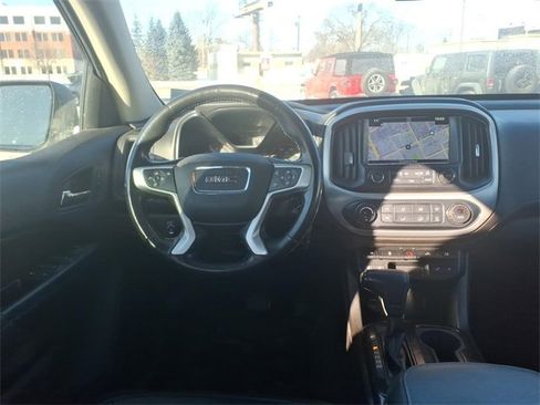 Used 2016 GMC Canyon SLT w/ Driver Alert Package image 11