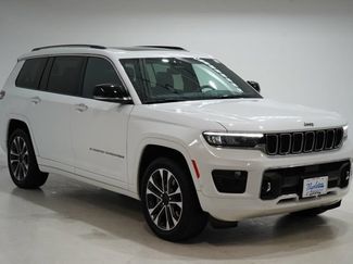 Used 2023 Jeep Grand Cherokee L Overland w/ Luxury Tech Group IV AWD/4WD video 1