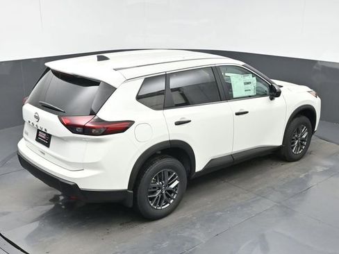 New 2026 Nissan Rogue S FWD image 32
