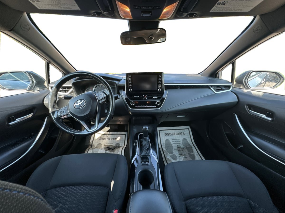 Used 2020 Toyota Corolla LE FWD image 24