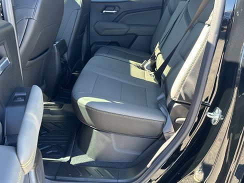 New 2026 Chevrolet Colorado ZR2 w/ Technology Package image 20