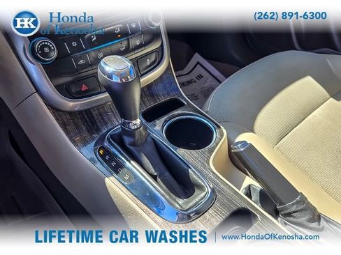 Used 2015 Chevrolet Malibu LT w/ Power Convenience Package image 19