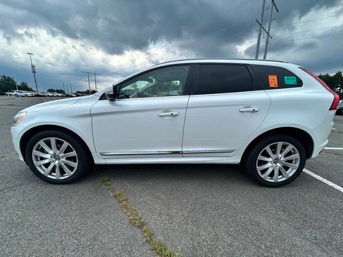 Used 2017 Volvo XC60 T6 Inscription w/ Advanced Package AWD/4WD image 5