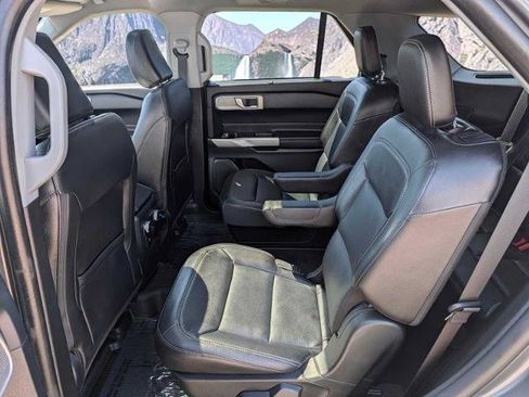 Certified 2023 Ford Explorer Limited AWD/4WD image 16