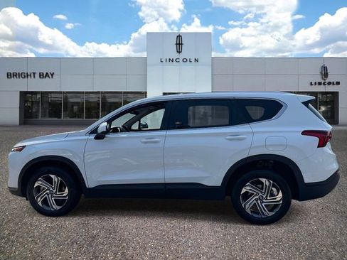 Used 2023 Hyundai Santa Fe SE FWD image 3