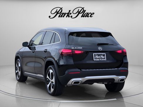 Certified 2026 Mercedes-Benz GLA 250 image 4