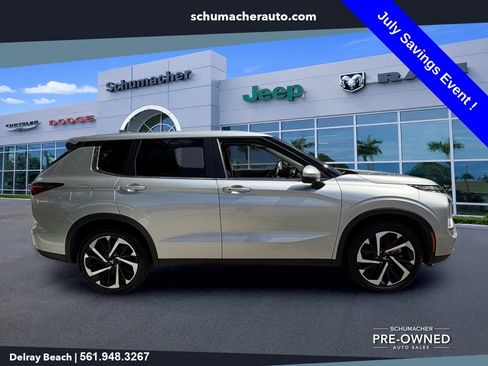 Used 2024 Mitsubishi Outlander FWD image 8