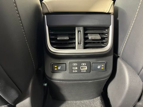 Certified 2023 Subaru Outback Limited image 27