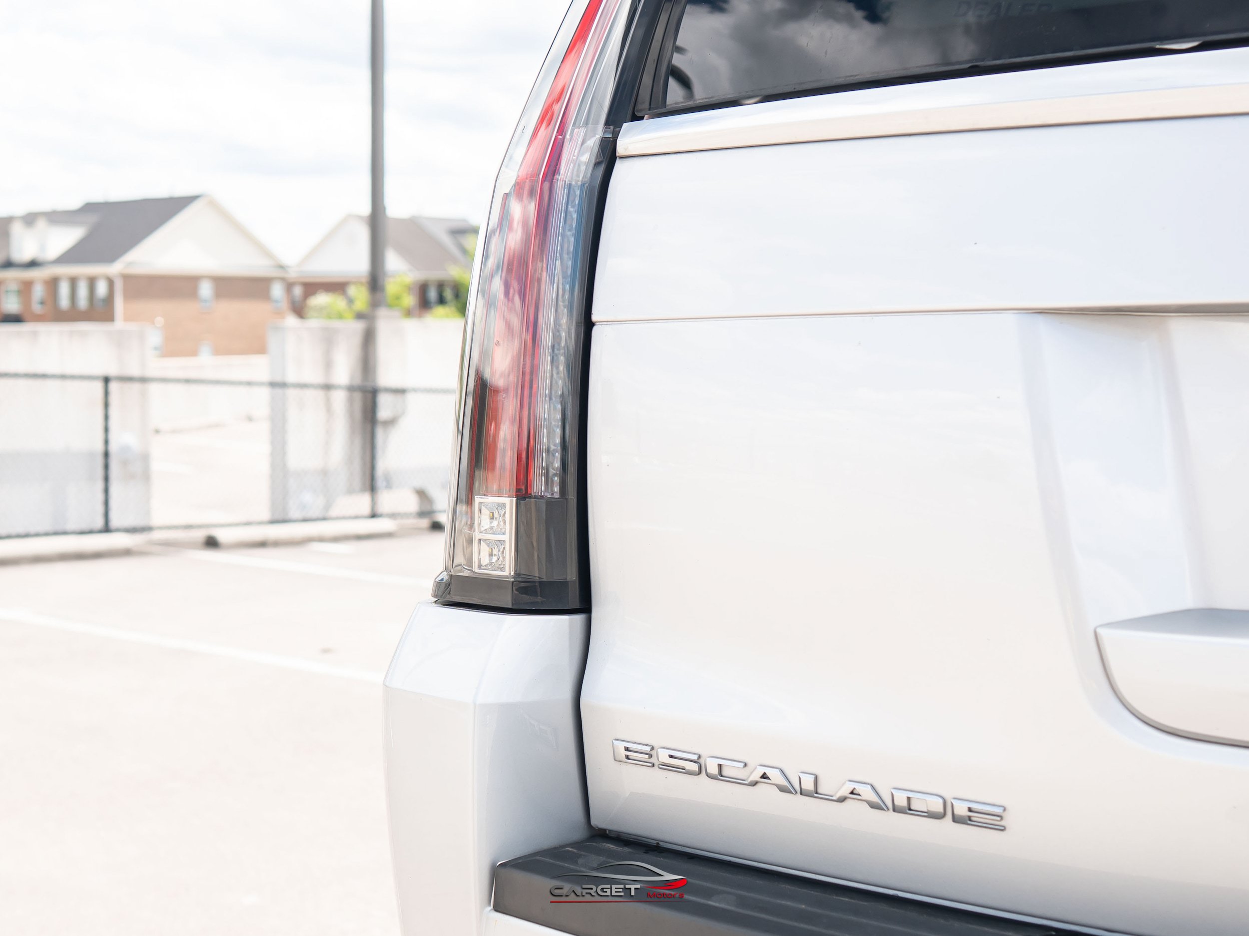Used 2019 Cadillac Escalade ESV Premium Luxury AWD/4WD image 46