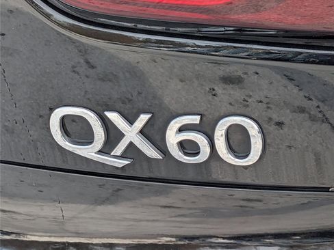 Used 2020 INFINITI QX60 Luxe w/ Sensory Package image 9
