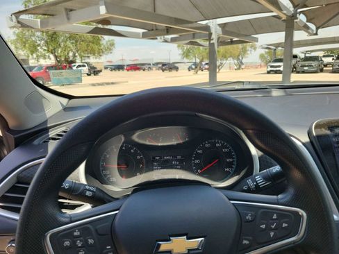 Used 2024 Chevrolet Malibu LT image 22