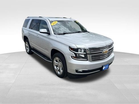 Used 2019 Chevrolet Tahoe Premier AWD/4WD image 8