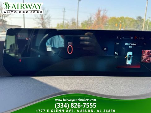 Used 2025 Ford Expedition Platinum image 22