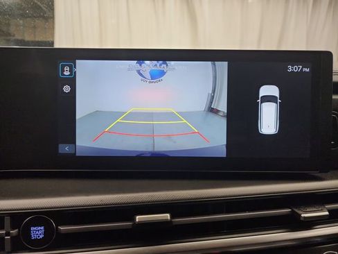 Used 2025 Hyundai Santa Fe SEL image 24