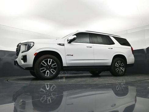Used 2021 GMC Yukon AT4 w/ AT4 Premium Plus Package AWD/4WD image 24