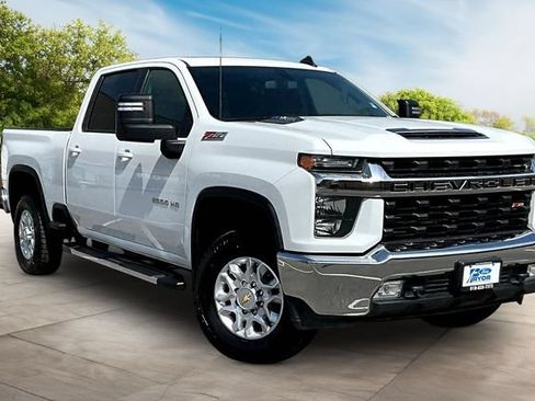 Used 2022 Chevrolet Silverado 2500 LT w/ Convenience Package AWD/4WD image 11