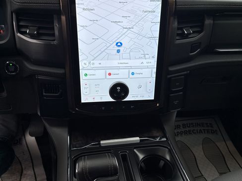 Used 2023 Ford F150 Lightning Lariat image 47