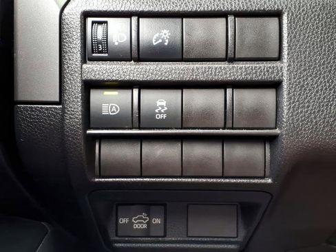 Certified 2024 Toyota Tacoma SR5 AWD/4WD image 20