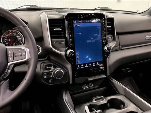 Used 2025 RAM 1500 Big Horn AWD/4WD image 7