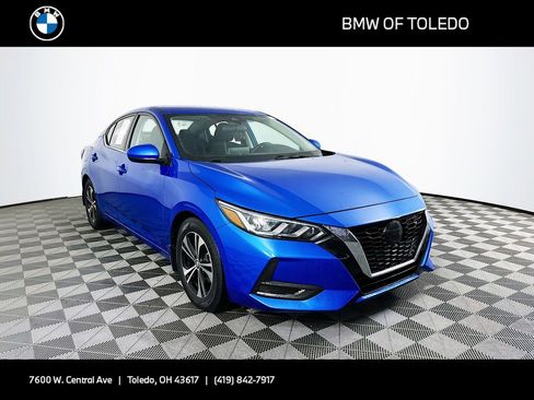 Used 2022 Nissan Sentra SV image 1