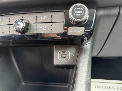 Used 2022 Jeep Compass Sport image 20