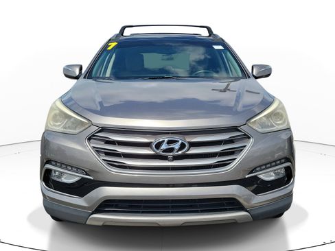 Used 2017 Hyundai Santa Fe Sport FWD image 2